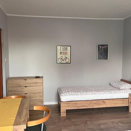 Pokoje Goscinne Halina Leba Bagian luar foto