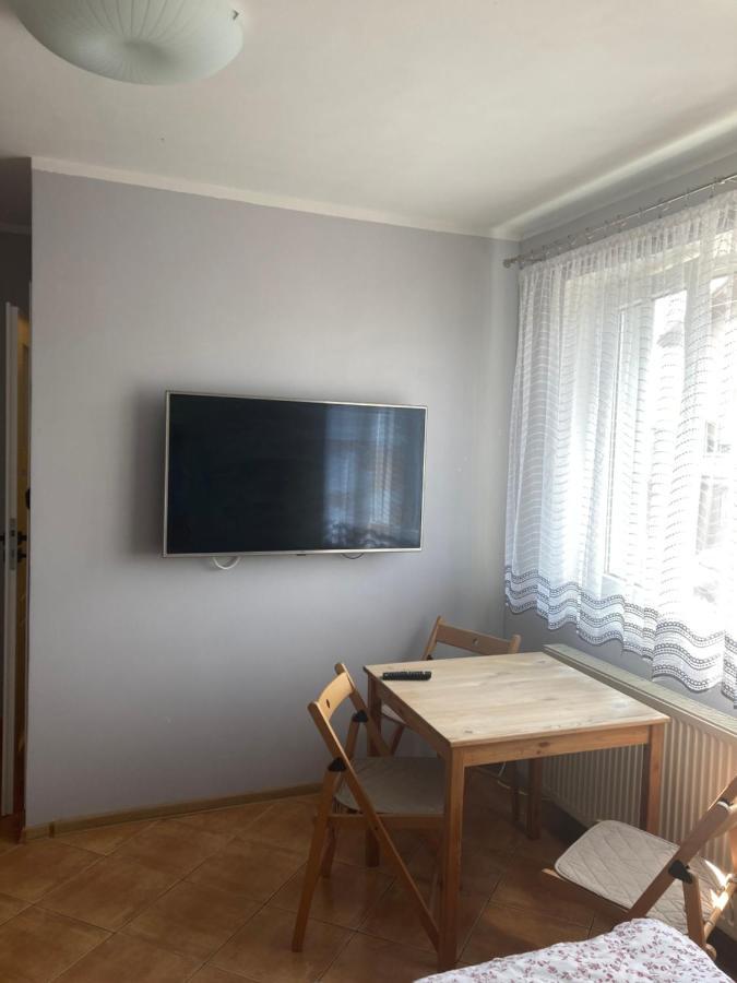 Pokoje Goscinne Halina Leba Bagian luar foto