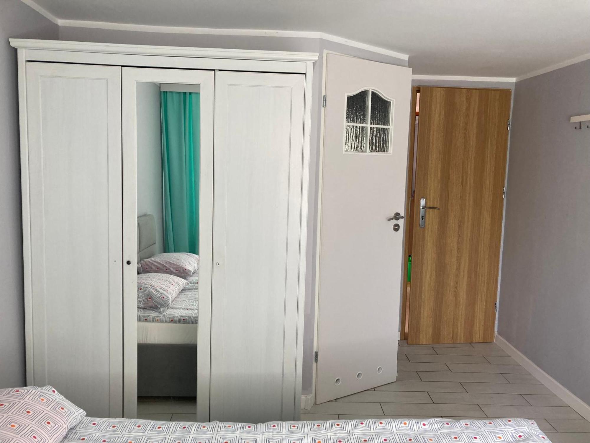Pokoje Goscinne Halina Leba Bagian luar foto